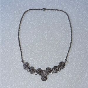 Silver‎ Ornate Necklace with Rose inspired Intricate Metalwork